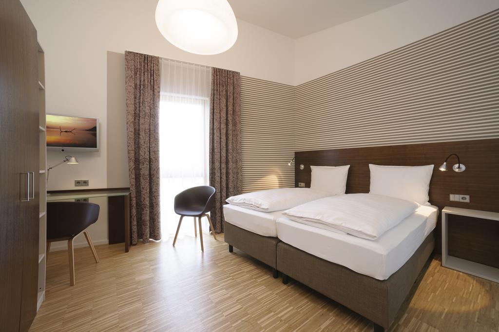 Seehoernle Bio Hotel & Gasthaus Гайнхофен Экстерьер фото